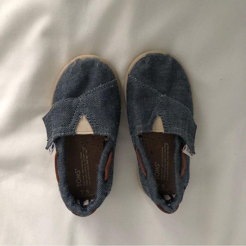 **5 ITEMS FOR $5** Baby Toms